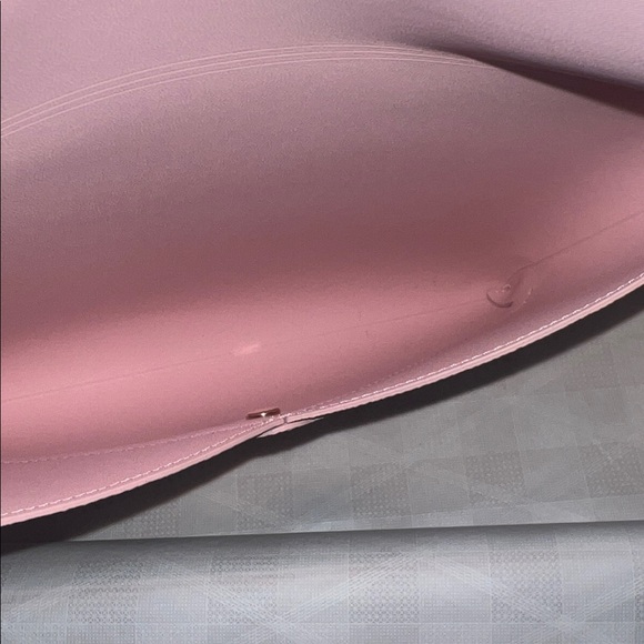 Louis Vuitton Kirigami Monogram Envelope Pouch Set - Picture 6 of 13